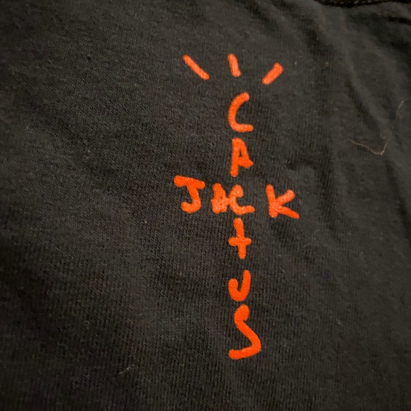 Travis Scott McDonald’s Tshirt “All American” - Picture 4 of 6